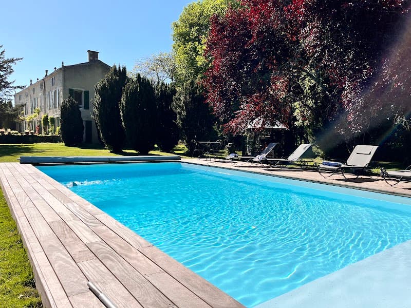 Piscine du Château du Breuil